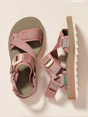 Merrell NWT Alpine Adjustable Strap Sports Rose Sandals Size 10